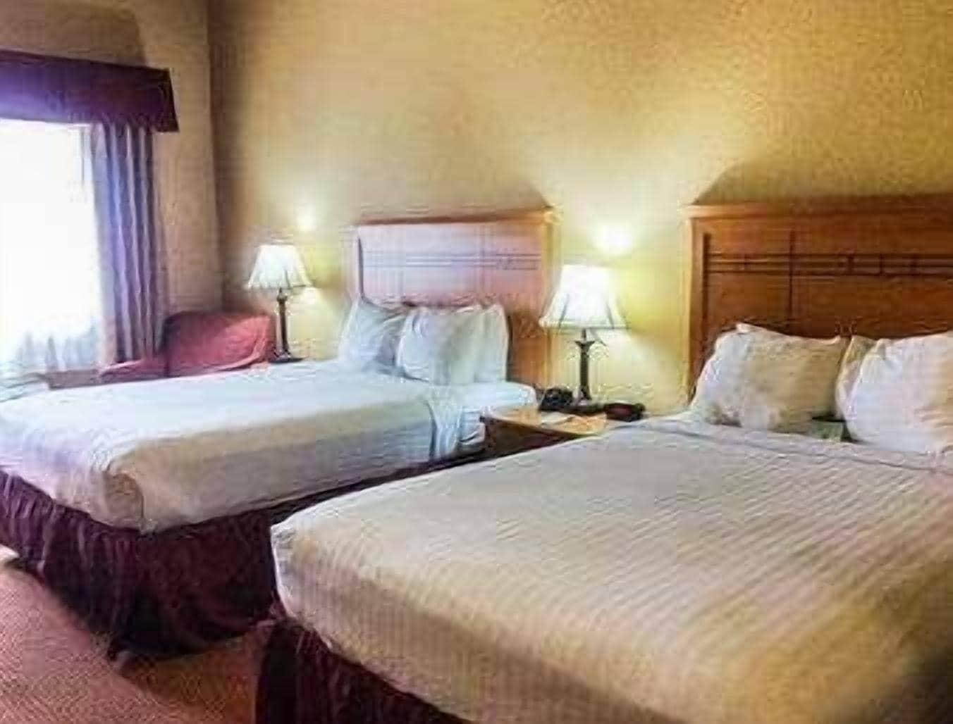 เบย์มอนต์ บาย วินด์แฮม เควโร Hotel Cuero ภายนอก รูปภาพ